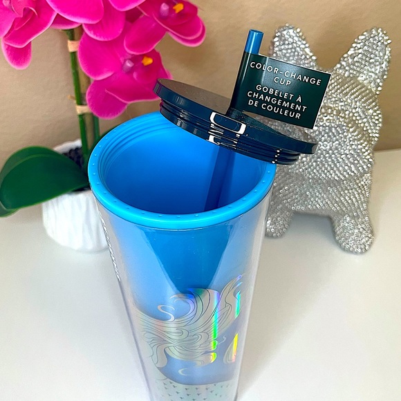 COPY - 🤍💎New Starbucks Tumbler cup💎🤍 - Picture 3 of 3